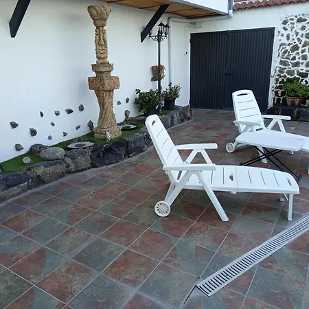 El Lagar De Enzo Holiday home *