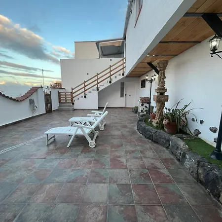 Feriehus El Lagar De Enzo *